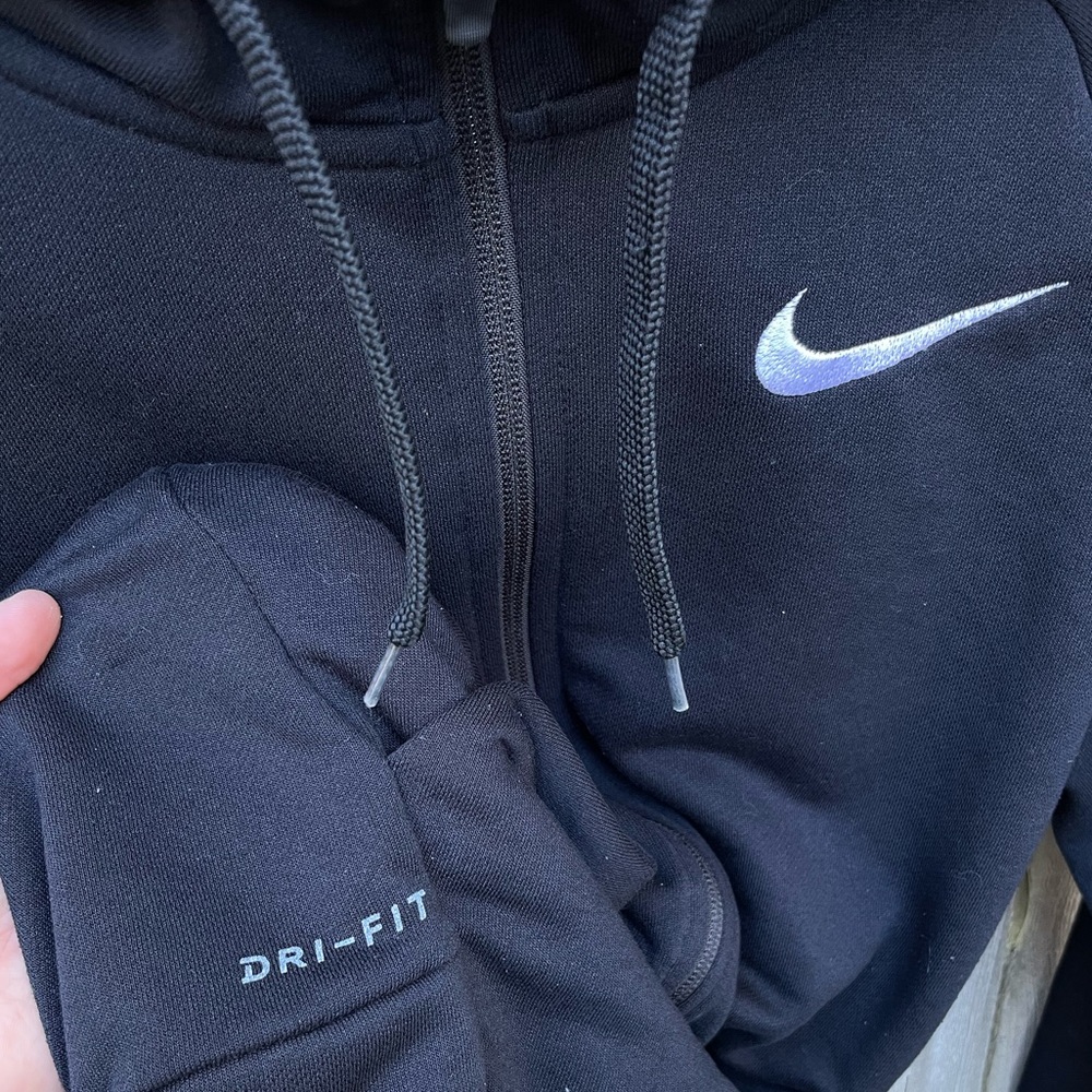 SOLD🔥NIKE Full-Zip Hoodie Large Embroidered Swoosh, Size S - Picture 7 of 7